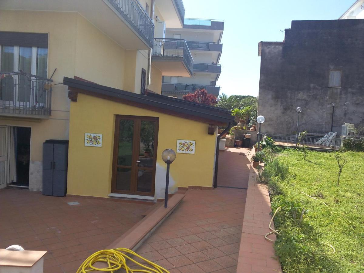 Villa Eleonora Formia Eksteriør bilde